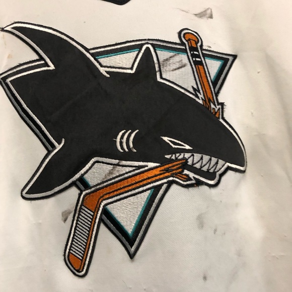 Vintage San Jose Sharks Hockey Jersey size small - Picture 2 of 9